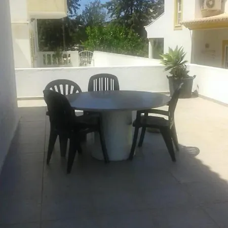 First Floor 2 Bedrooms Pool Apartamento *